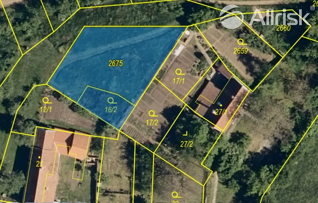 Prodej stavebního pozemku 675 m²